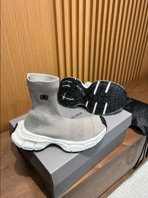 BALENCIAGA SPEED 3.0 SNEAKERS IN GREY - BB166