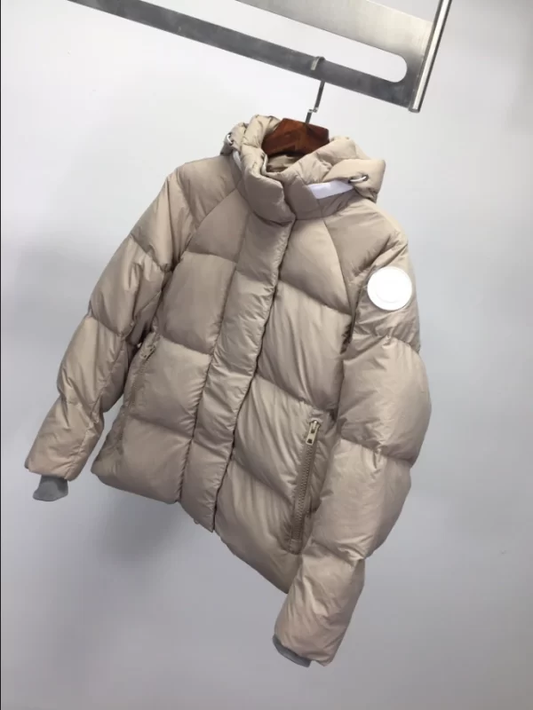 Canada Goose Coats - CG074