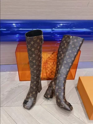 LOUIS VUITTON BOOT - WLS023