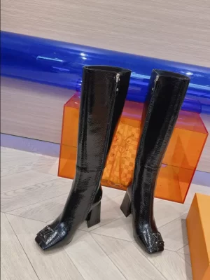 LOUIS VUITTON BOOT - WLS024