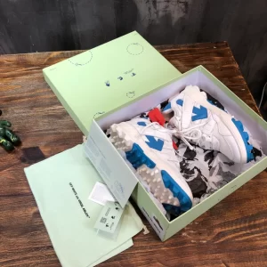 Off-White Mountain Cleats Sneakers - OFF66