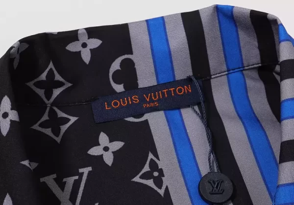 LV Short-Sleeved Shirt - LVS007