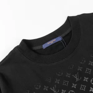 Louis Vuitton Sweatshirts - SLV004