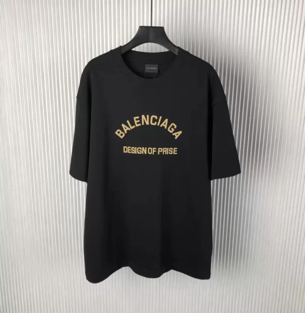 Balenciaga T-shirt - BBS098