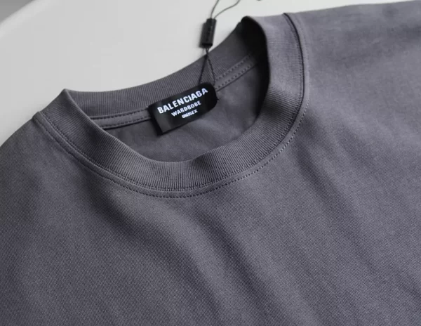 Balenciaga T-shirt - BBS128