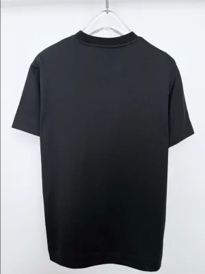 Givenchy T-shirt - GVS42