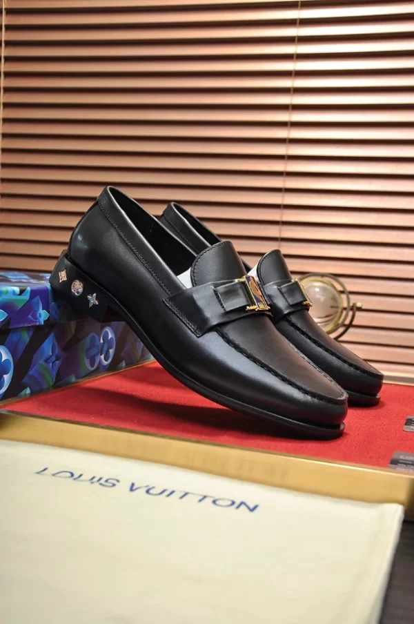 Louis Vuitton Loafers - LLV69