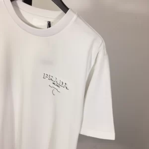 Prada T-shirt - PRT008