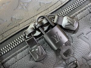 LOUIS VUITTON KEEPALL BANDOULIERE TAURILLON MONOGRAM - DR010