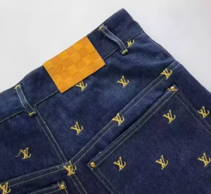 LV Embroidered Signature Denim Shorts - SW241