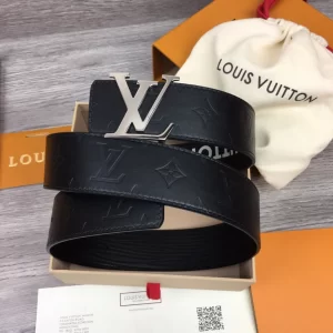 LOUIS VUITTON INITIALS 40MM REVERSIBLE BELT BLACK - B127