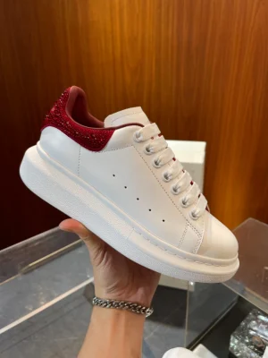 ALEXANDER MCQUEEN OVERSIZED SNEAKER - AM66