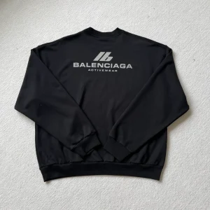 Balenciaga Sweatshirts - SBH032