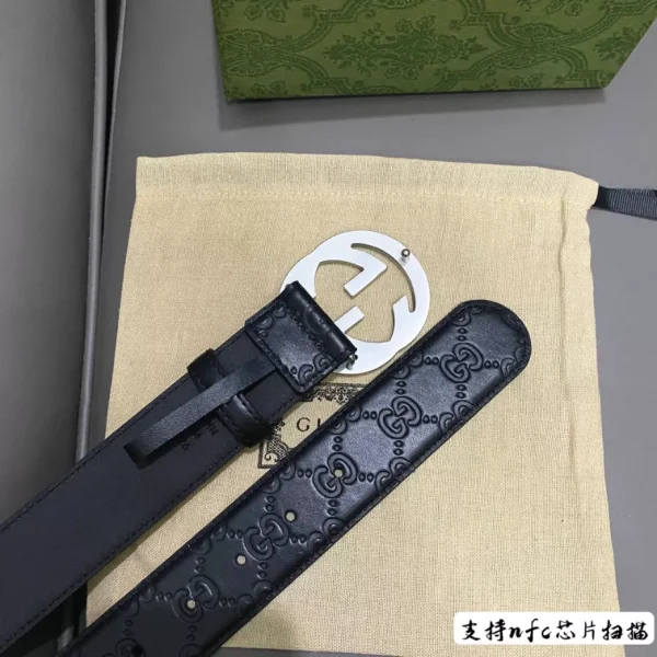 GUCCI SIGNATURE LEATHER BELT - B0145