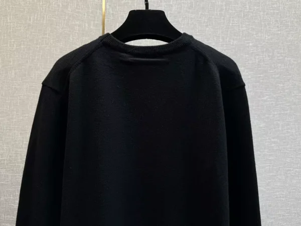 Gucci Sweater - GBH042