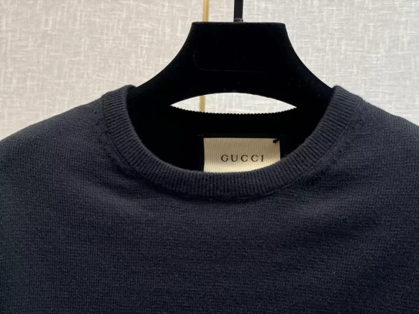 Gucci Sweater - GBH042