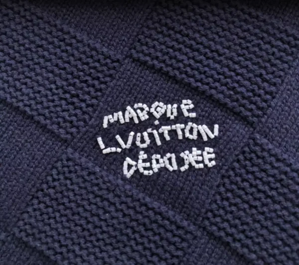 Louis Vuitton Damier Pullover With Pearl Signature - SLV052