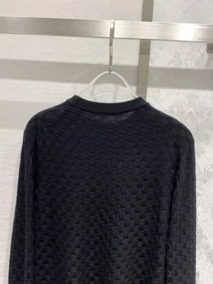 Louis Vuitton Damier Signature Crewneck - SLV028