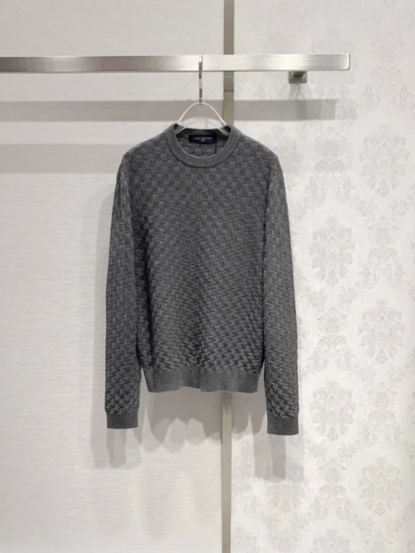 Louis Vuitton Damier Signature Crewneck - SLV029