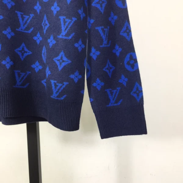 Louis Vuitton Sweater - SLV065