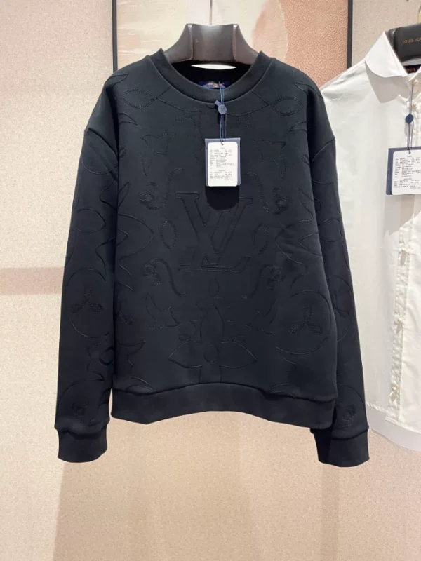 Louis Vuitton Sweatshirts - SLV032