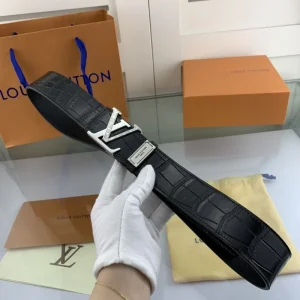 LOUIS VUITTON BELT - B0194