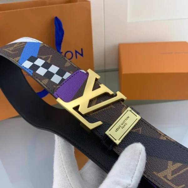 LOUIS VUITTON BELT - B0204