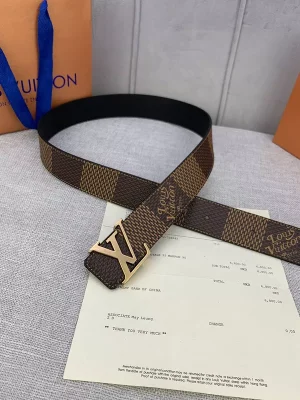 LOUIS VUITTON BELT - B0228