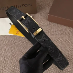 LOUIS VUITTON BELT - B0242