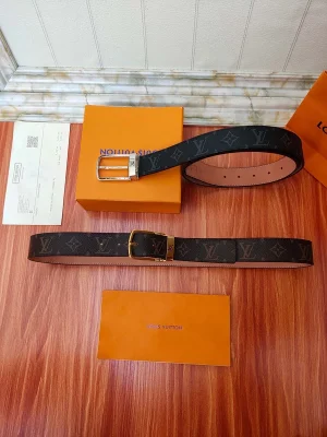 LOUIS VUITTON BELT - B0248