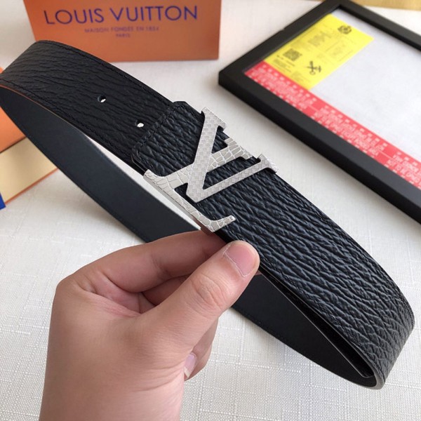 LOUIS VUITTON BELT - B0258