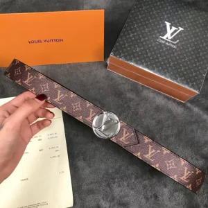 LOUIS VUITTON BELT - B0267