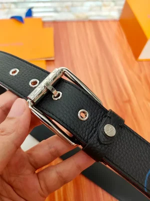 LOUIS VUITTON BELT - B0273