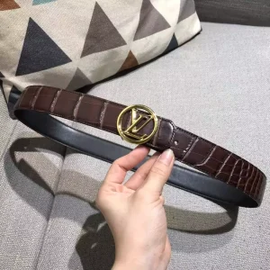 LOUIS VUITTON BELT - B0290