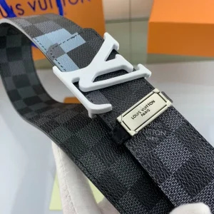 LOUIS VUITTON BELT - B0294