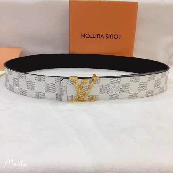 LOUIS VUITTON BELT - B0299