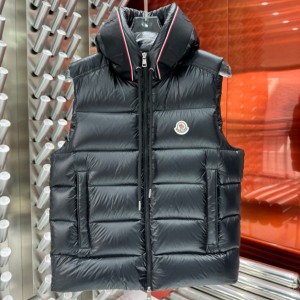 Moncler Luiro Down Vest - MC135