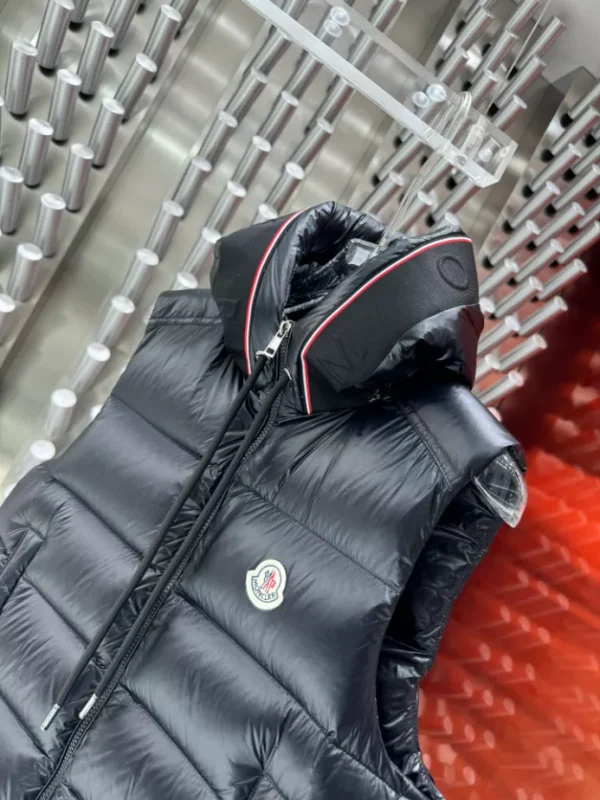 Moncler Luiro Down Vest - MC135