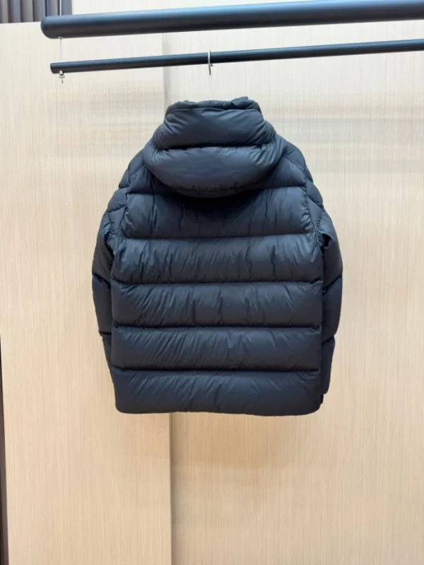 Moncler Vezere Short Down Jacket - MC138