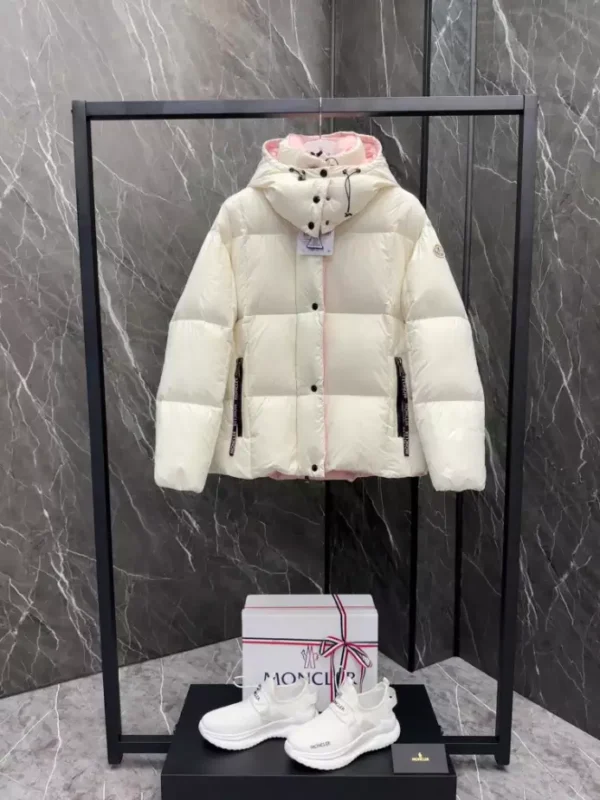 Moncler Jacket - MC140