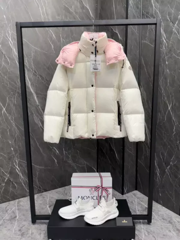 Moncler Jacket - MC140