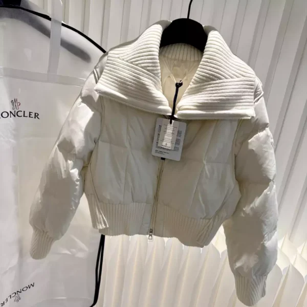 Moncler Jacket - MC141