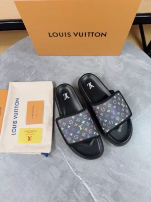 LOUIS VUITTON SANDALS - LSVT402