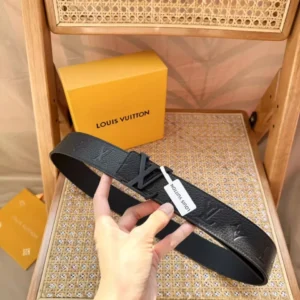LOUIS VUITTON BELT - B0314
