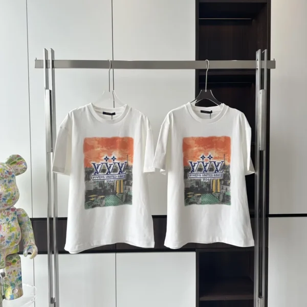 EMBELLISHED GRAPHIC COTTON T-SHIRT - LSVT0316