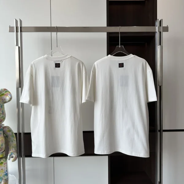 GRAPHIC PRINTED T-SHIRT - LSVT0305