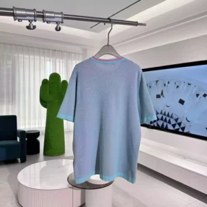 GRAPHIC SHORT-SLEEVED CREWNECK - LSVT0269