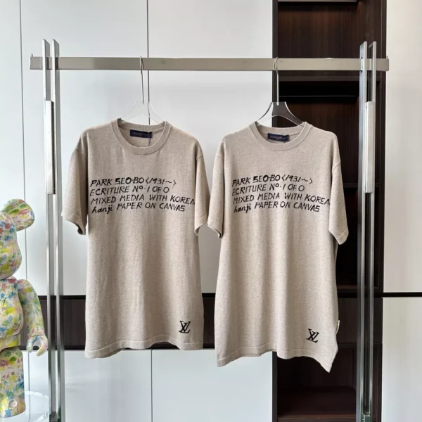 PARK SEO BO SHORT SLEEVED COTTON CREWNECK - LSVT0310